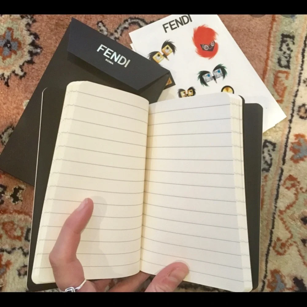 FENDI✨ - Picture 3 of 3